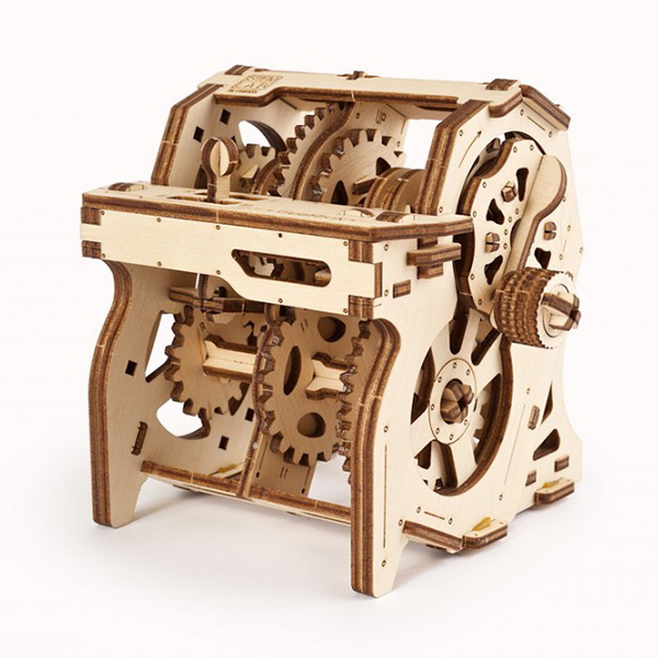 

Механическая STEM-модель Ugears STEM Lab «Коробка передач»