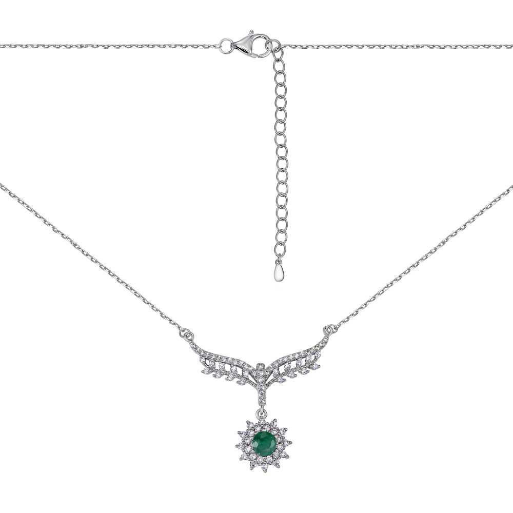 

Серебряное колье с изумрудом и фианитами 000125669 45 размера