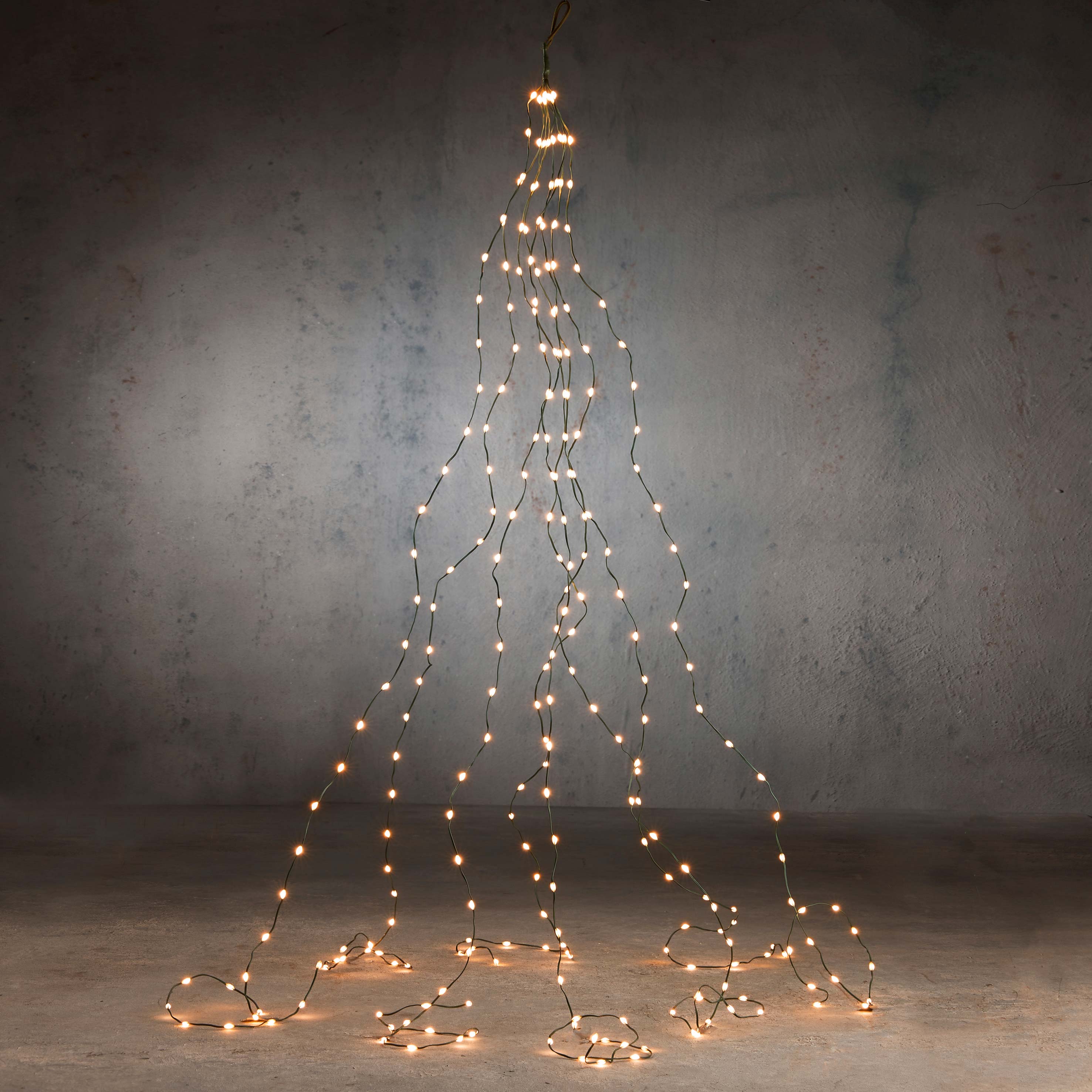 

Светодиодная гирлянда Luca Lighting Конус 2 + 6 м Теплый белый (8720362027089)