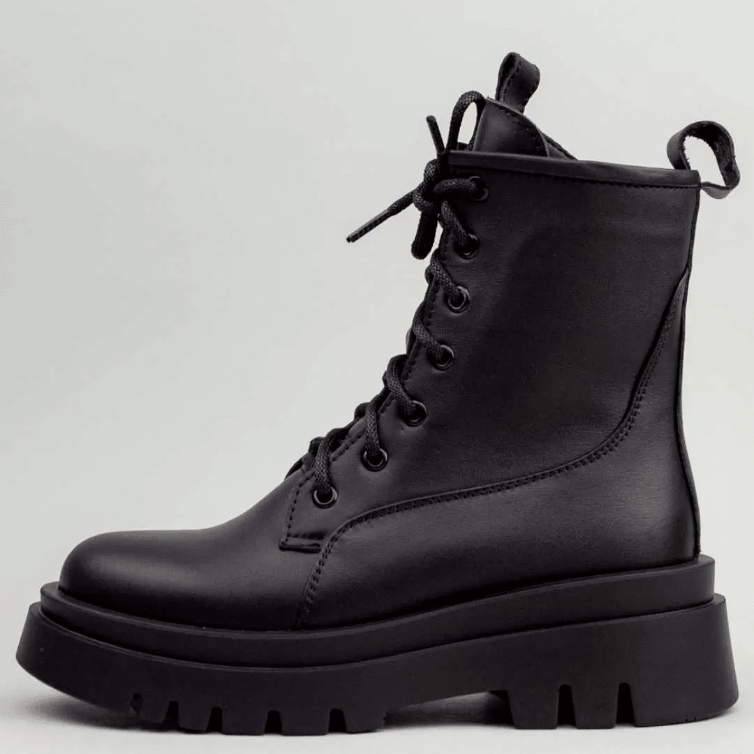 

Черевики Teona 21346 Ж 39 (6.5) 25.5 см Black