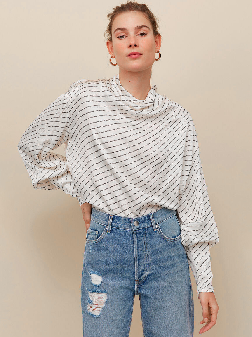 

Блузка H&M 09-0843745-001 L Молочная (СА2000001870846)