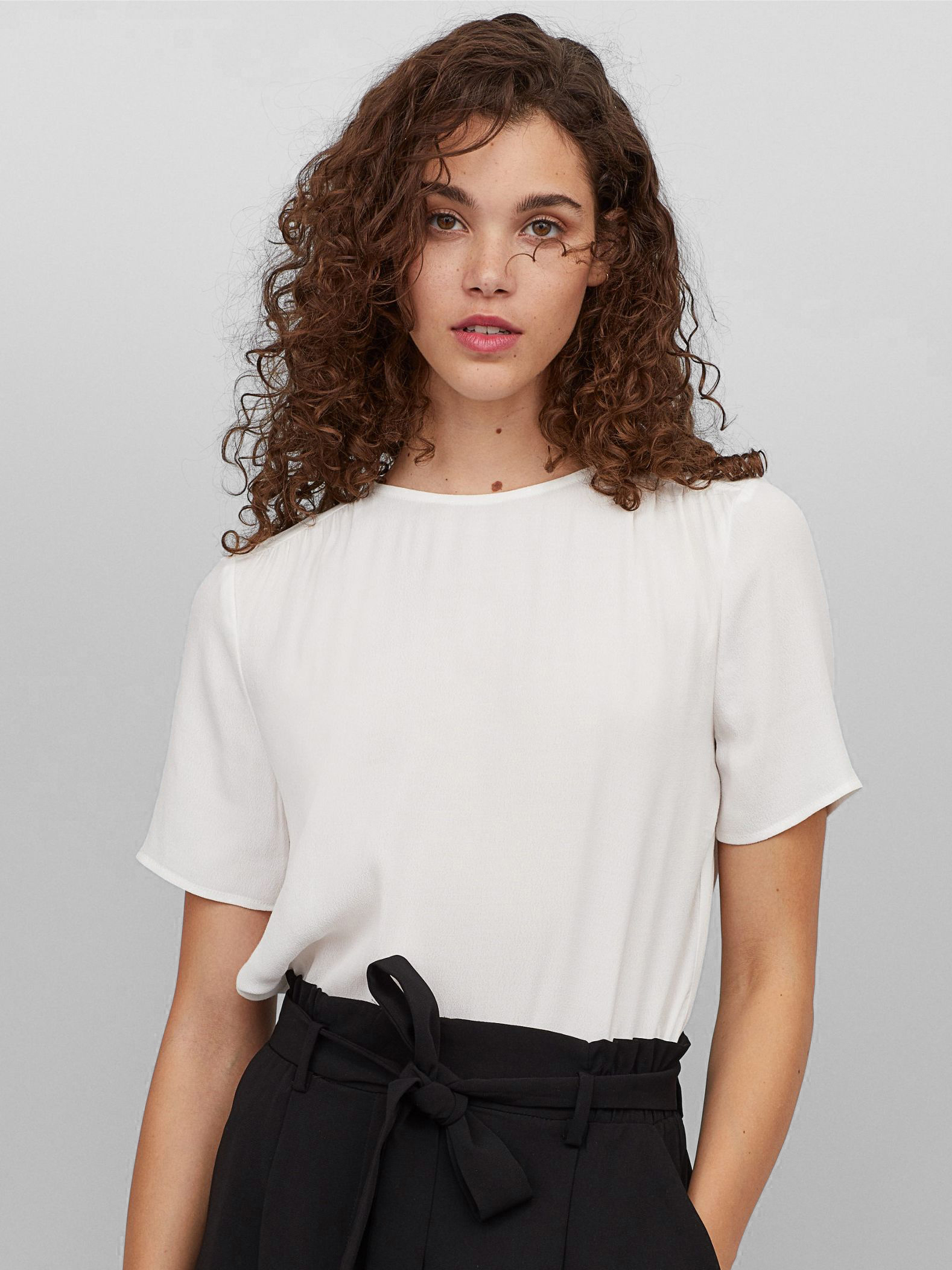 

Блузка H&M 0757671-0  Белая, Блузка H&M 0757671-0 32 Белая