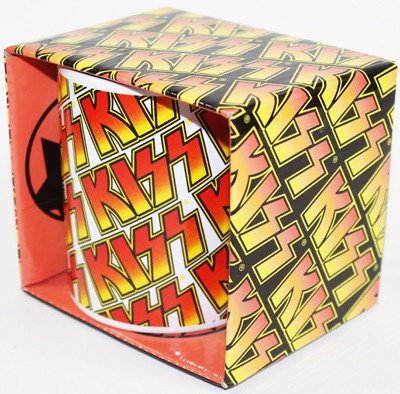 

Кружка Rock Off Kiss Tiles в подарочном боксе KISSMUG01 5055295301757