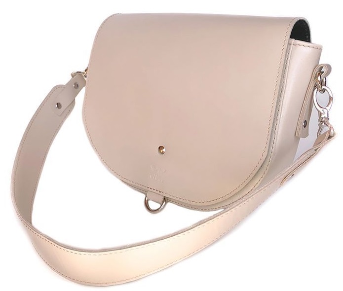 

Сумка женская кожаная The Wings RUBY L бежевая TW-Ruby-big-beige-ksr