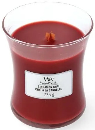 

Ароматична свіча WoodWick Medium Cinnamon Chai 275 г