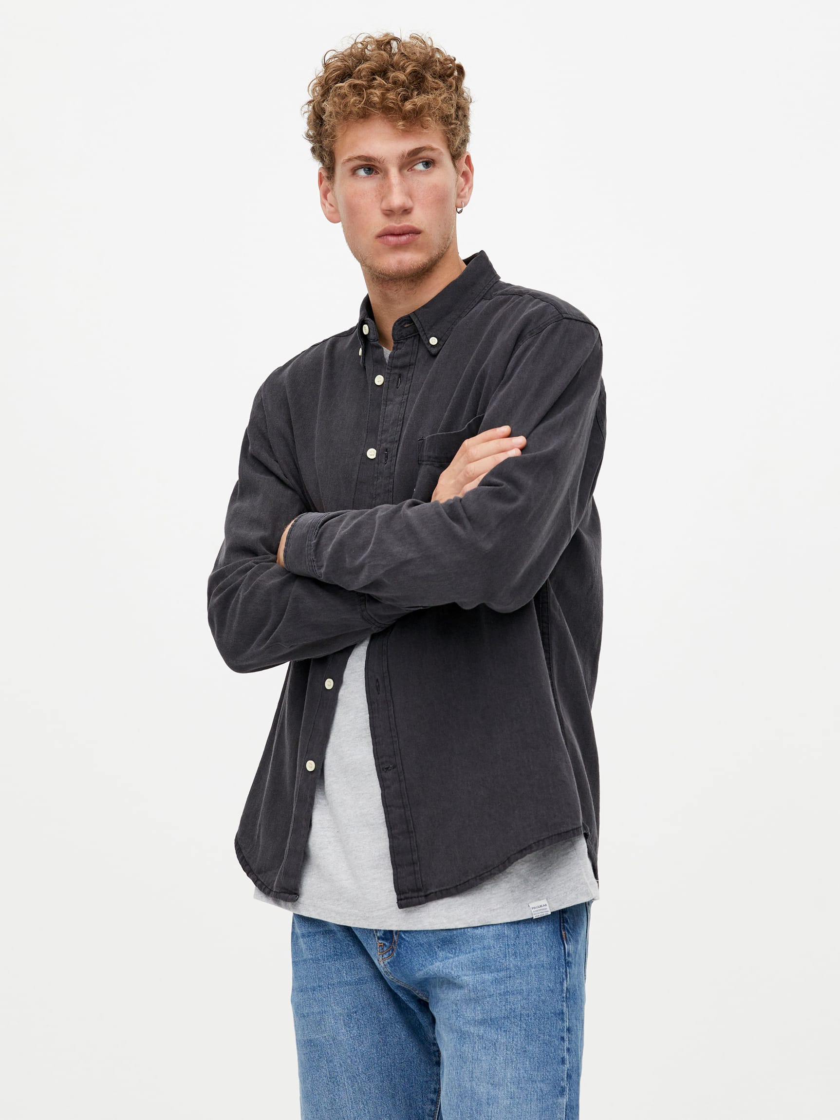 

Рубашка джинсовая Pull & Bear 5470/510/800 M Черная