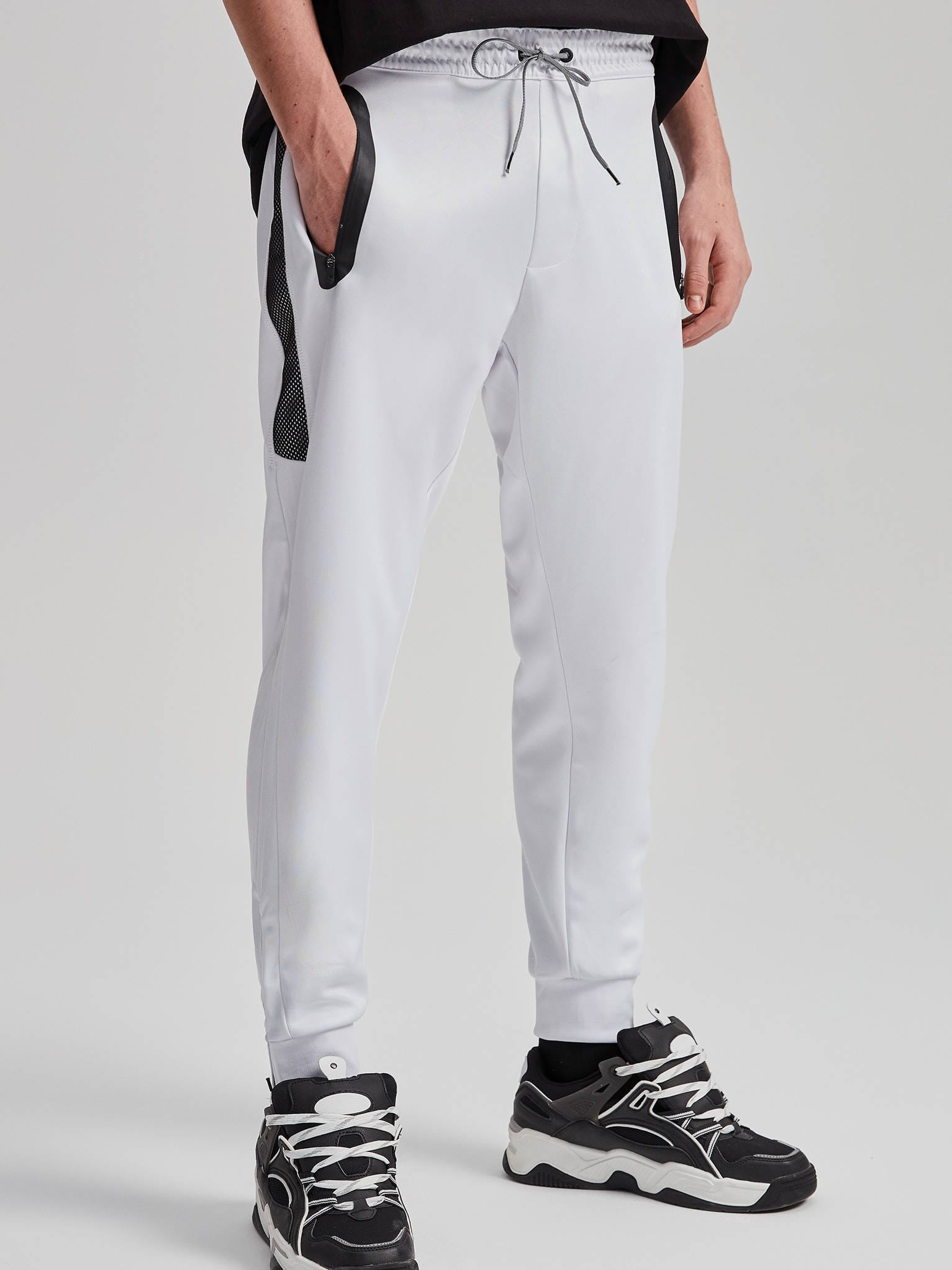 

Спортивные штаны Pull & Bear 5670/519/250  Белые, Спортивные штаны Pull & Bear 5670/519/250 XS Белые