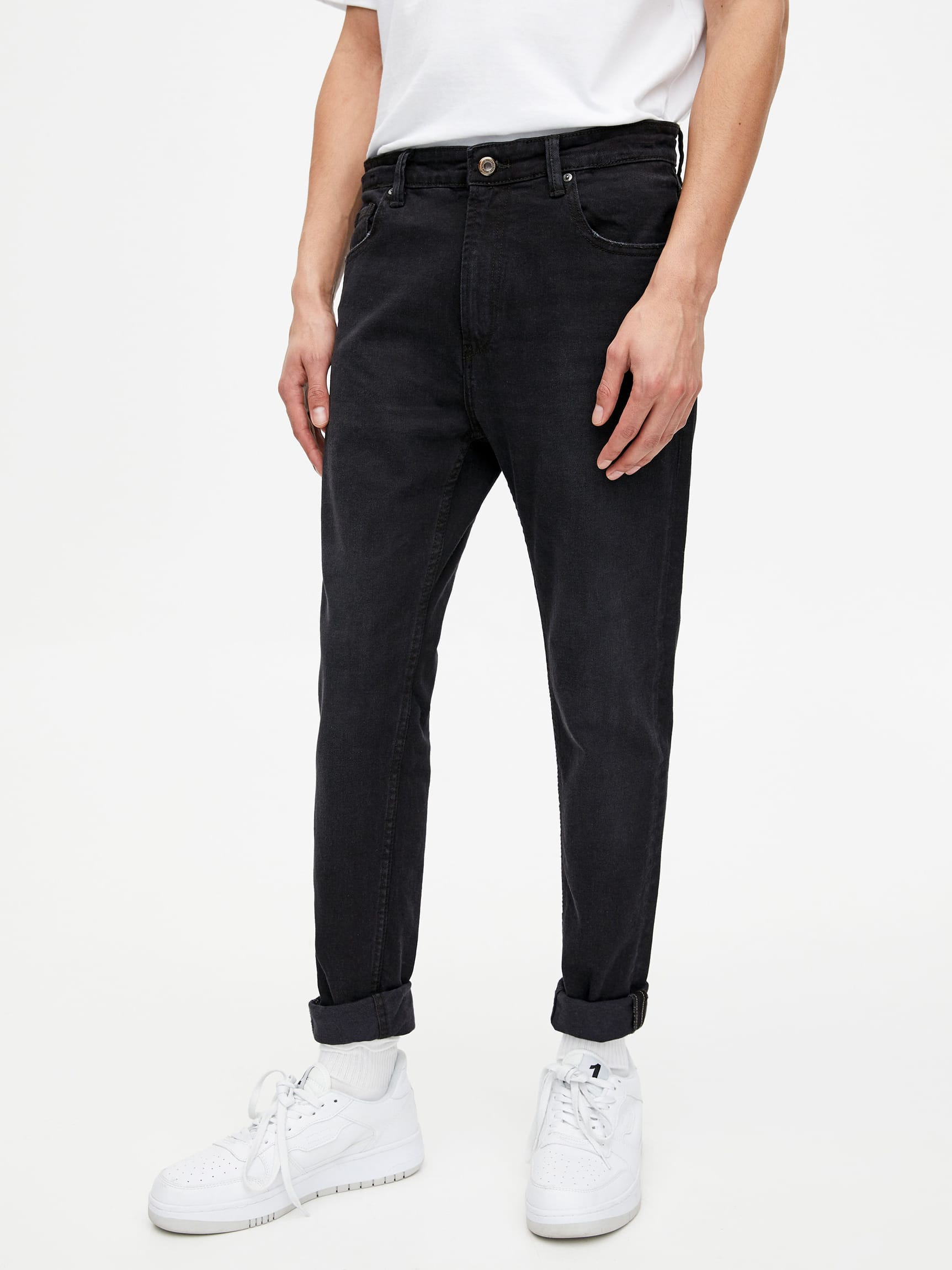 

Джинсы Pull & Bear 5683/571/800 46 Черные джинс