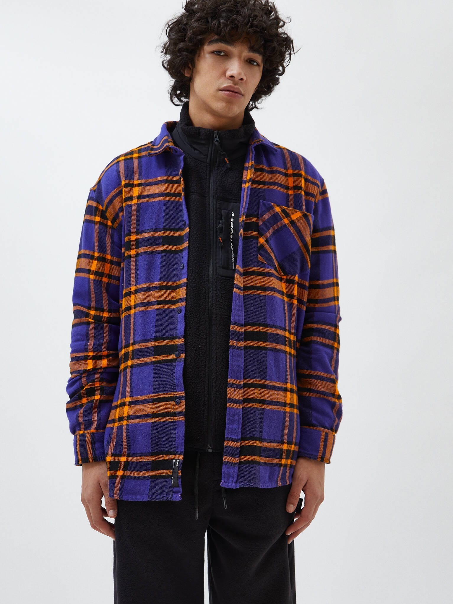 

Рубашка Pull & Bear 9470/532/615 L Фиолетовая в клетку