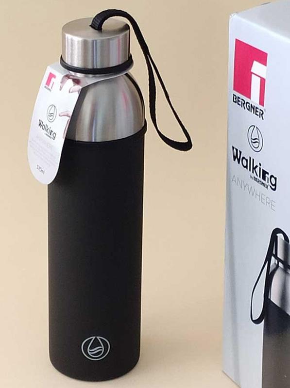 

Термос-бутылка Bergner Walking Anywhere 570мл, черная