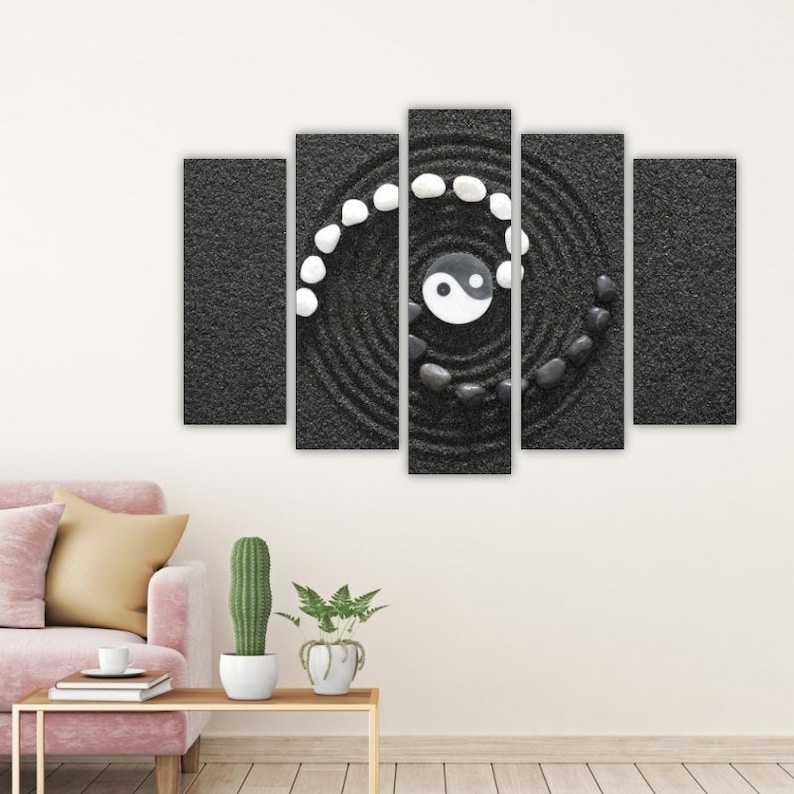 

Модульная картина на холсте из пяти частей Инь-Ян 112x68 см