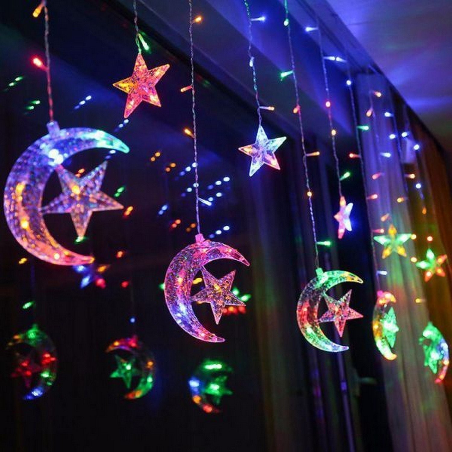 

Светодиодная гирлянда штора Звездочки и Месяцы 2.5х1.0м 120 Led (Мульти)