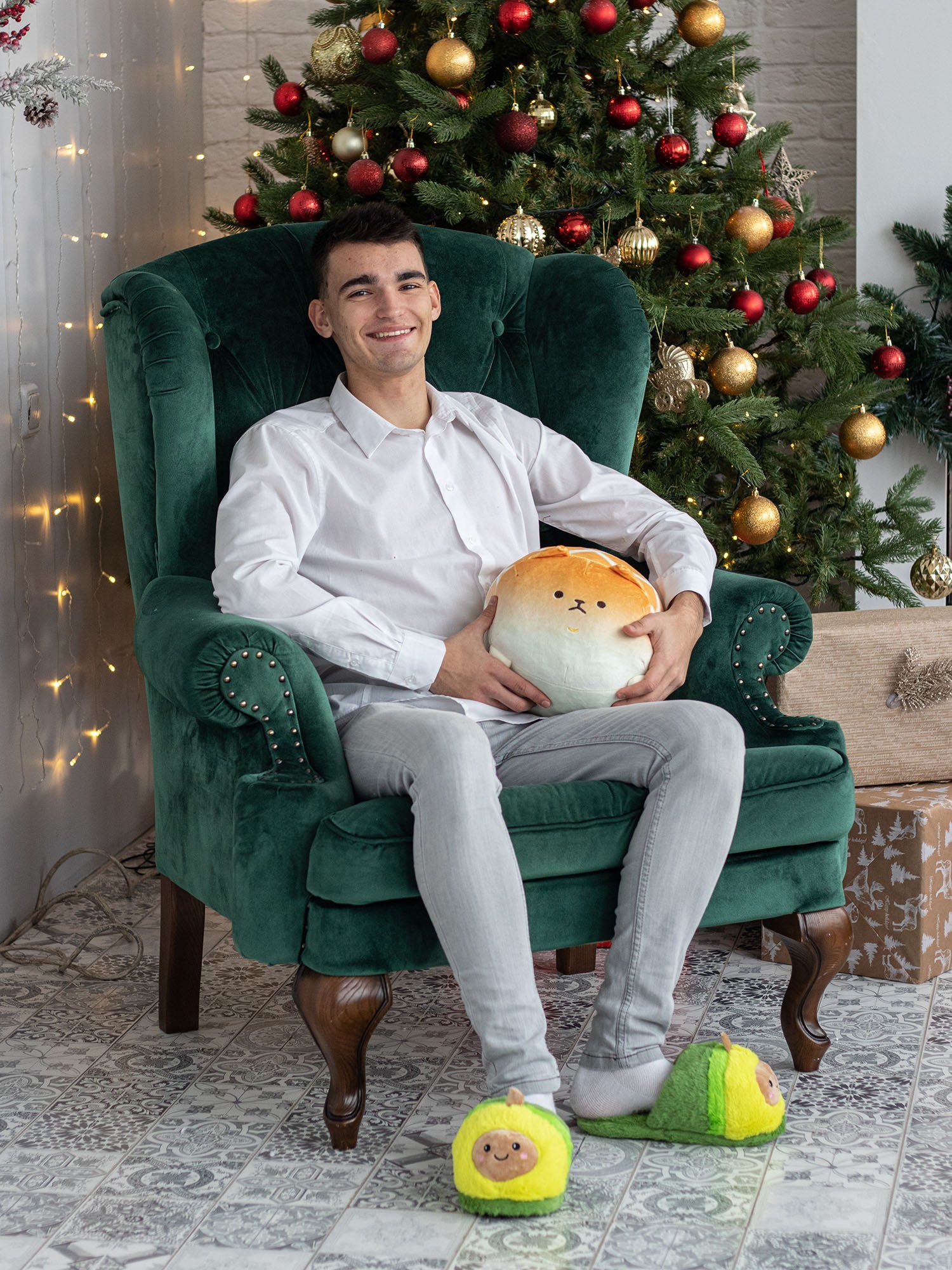 

Мягкая плюшевая игрушка подушка Loveocado котик-собачка 30 см