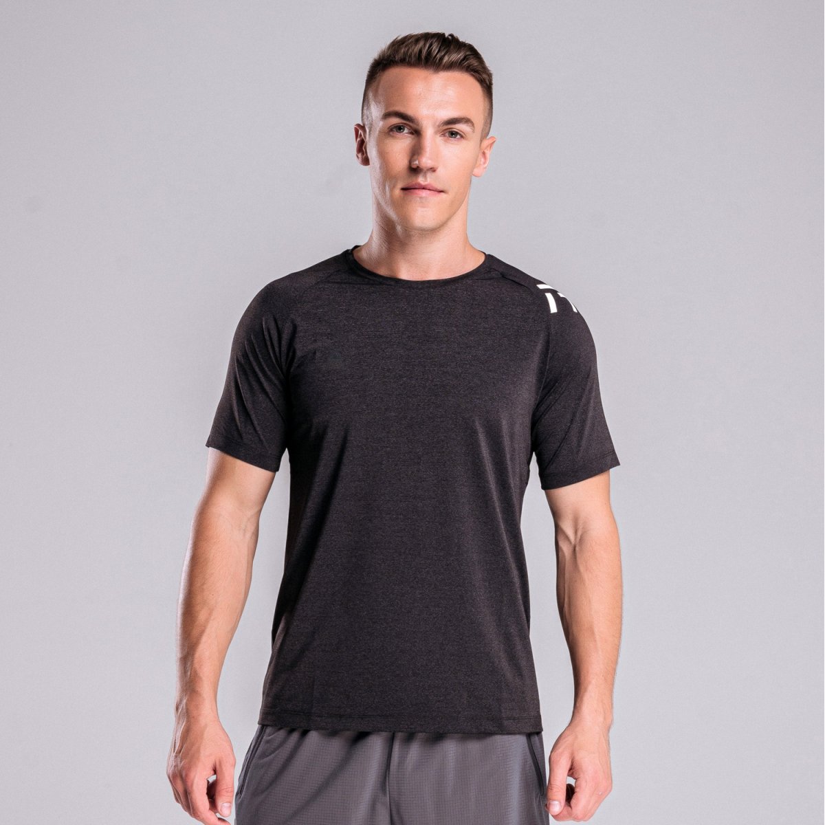 

Футболка чоловіча PEAK  чорний (FW602061-BLA, Футболка чоловіча PEAK 2XL чорний (FW602061-BLA)