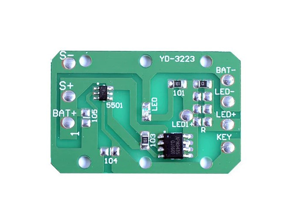 Драйвер LED фонарика 3w 1,5v-3,7v 16мм