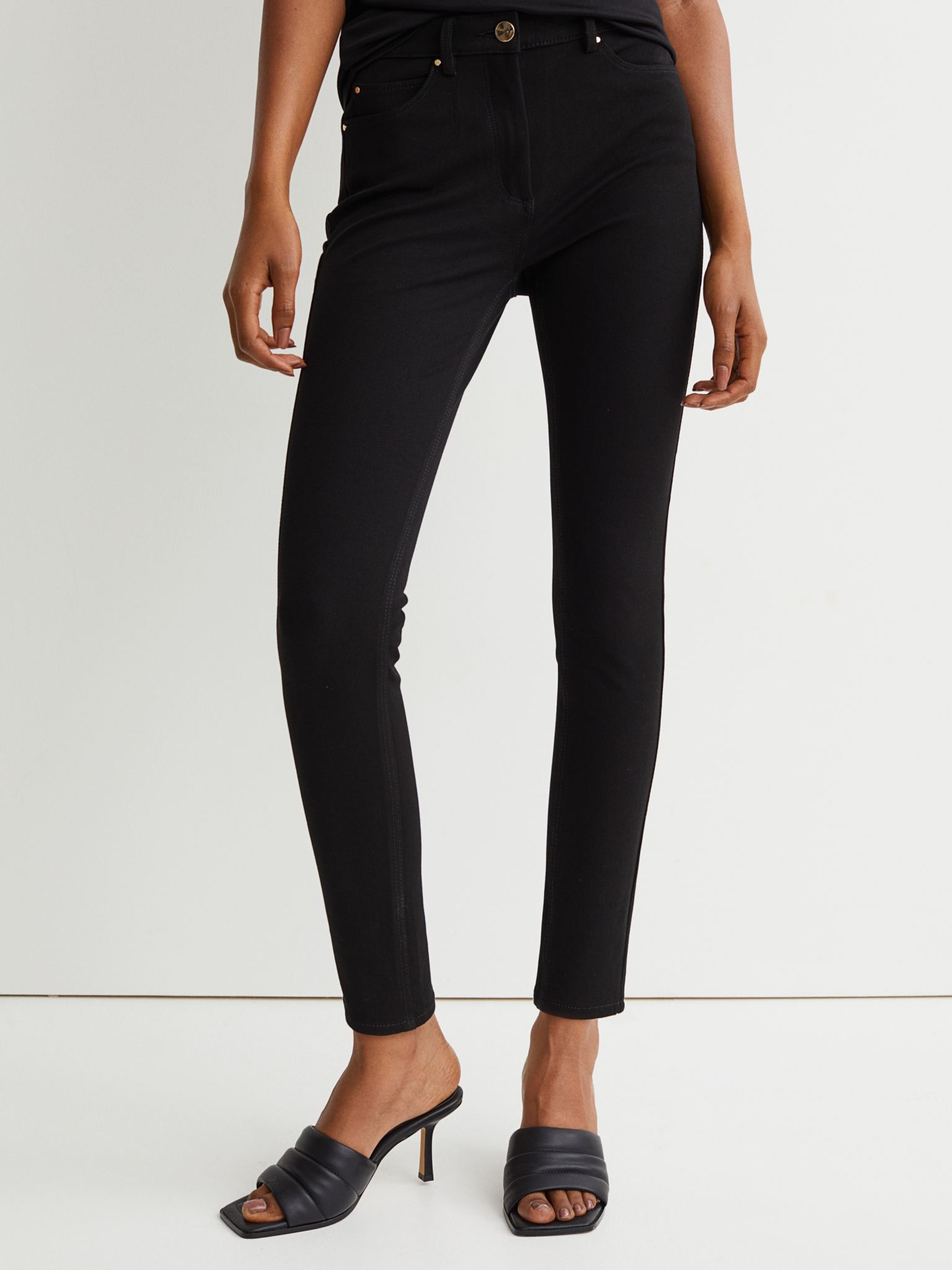 

Джинсы H&M 5784761b39 44 Черные