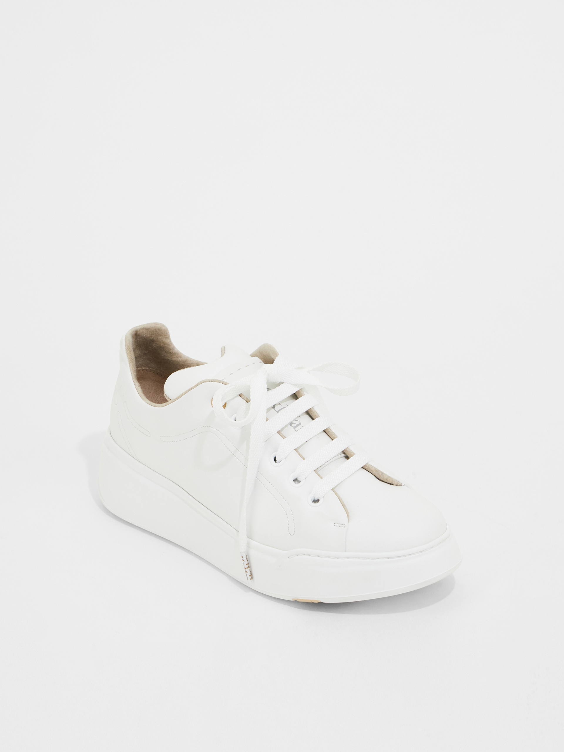 

Кеды MaxMara 39,5 Белые 47660917600