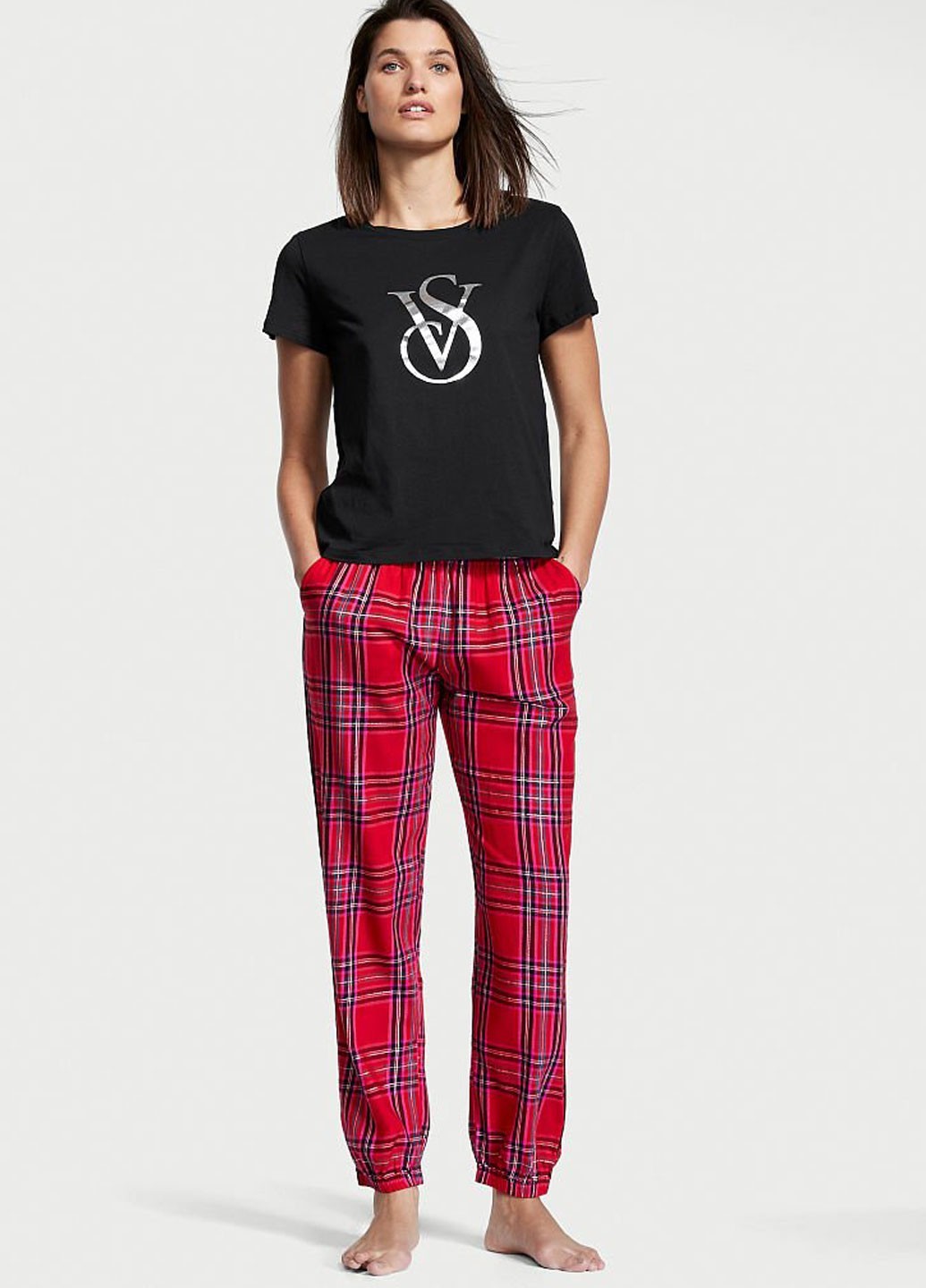 

Пижама Victoria' Secret  мульти (14400817435QPKS.R, Пижама Victoria's Secret S мульти (14400817435QPKS.R)