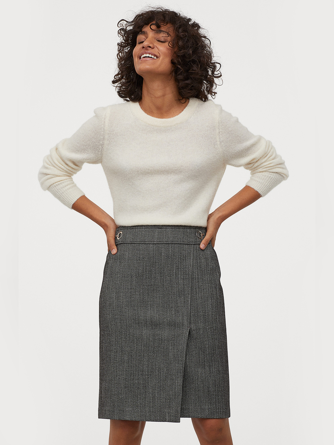 

Юбка H&M 778476005b39  Темно-серая, Юбка H&M 778476005b39 34 Темно-серая