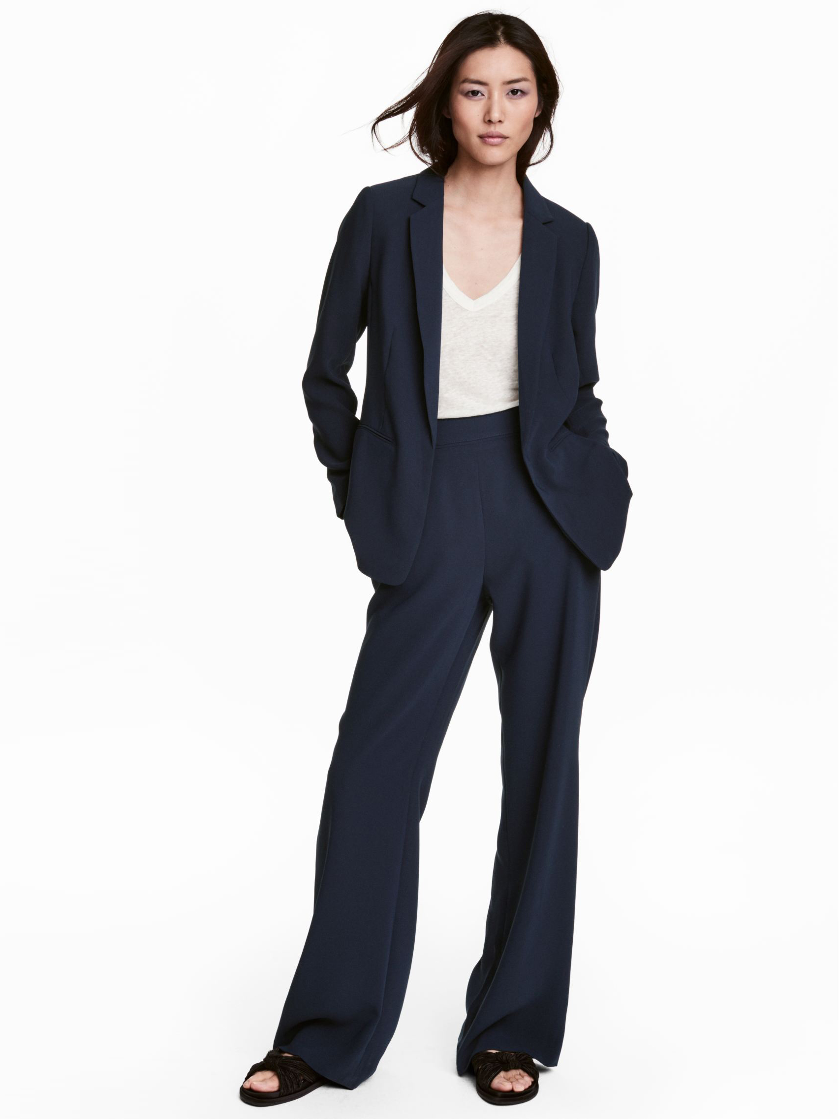 

Брюки H&M 0508331 38 Темно-синие
