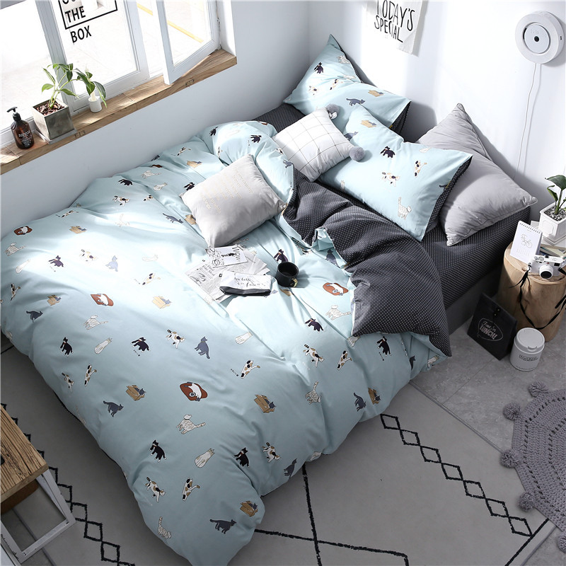 

Комплект постельного белья Домашние коты (двуспальный-евро) Berni Home Темно-серый