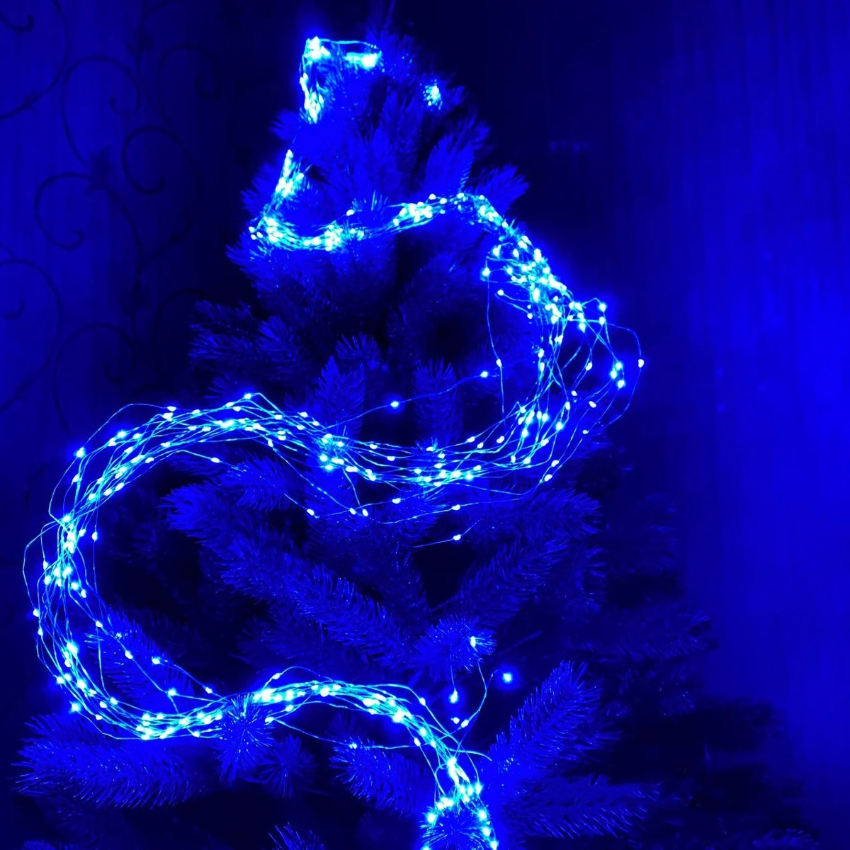 

Светодиодная нить гирлянда конский хвост Синий 200Led 2м, капля росы гирлянда (1008975-Blue)