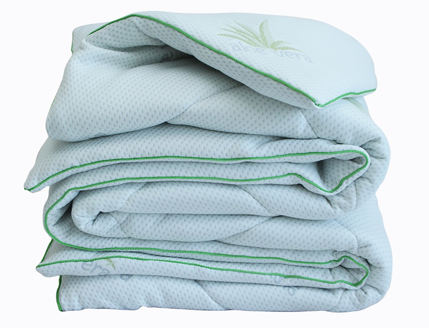 

Двуспальное одеяло Tag tekstil Soft Alloe Vera 175x215 Odeyalo-312