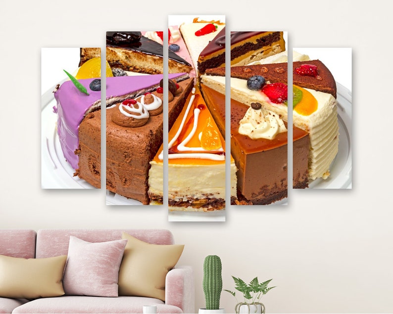 

Модульная картина на холсте из пяти частей Торт с разными вкусами 137x85 см