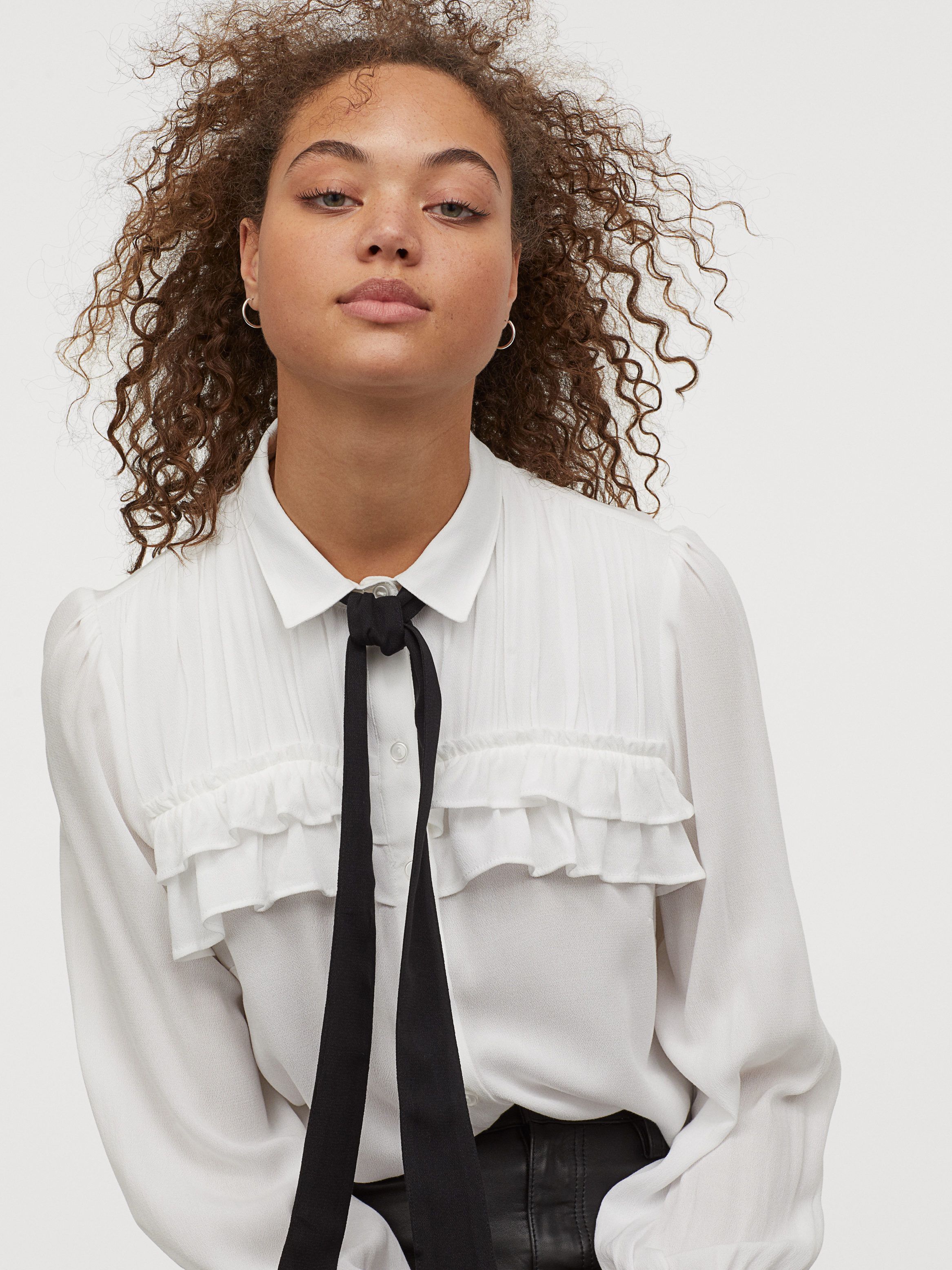 

Рубашка H&M 0881331-1  Белая, Рубашка H&M 0881331-1 42 Белая