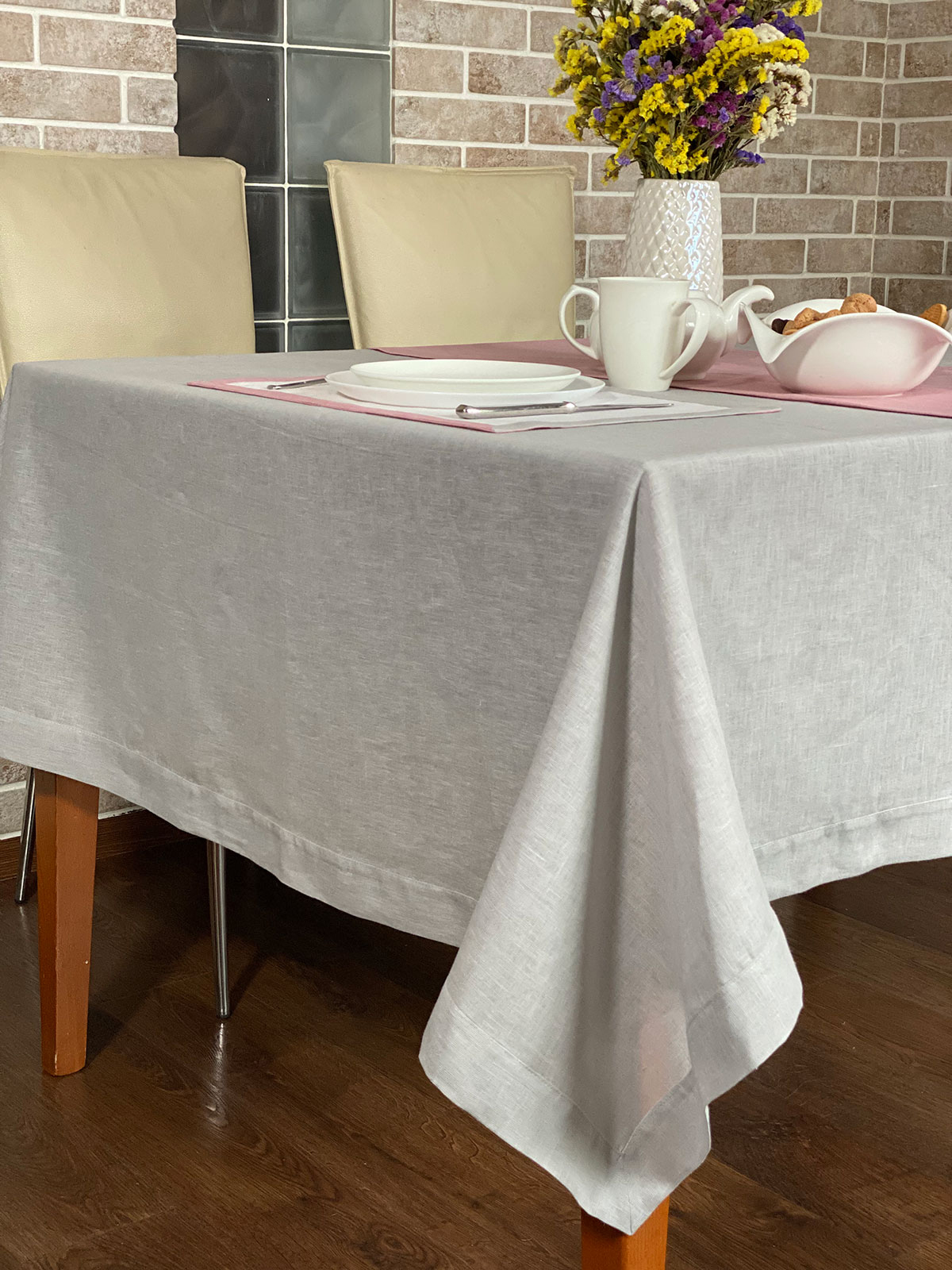 

Льняная скатерть светло-серая 200 x 250 см - linen island