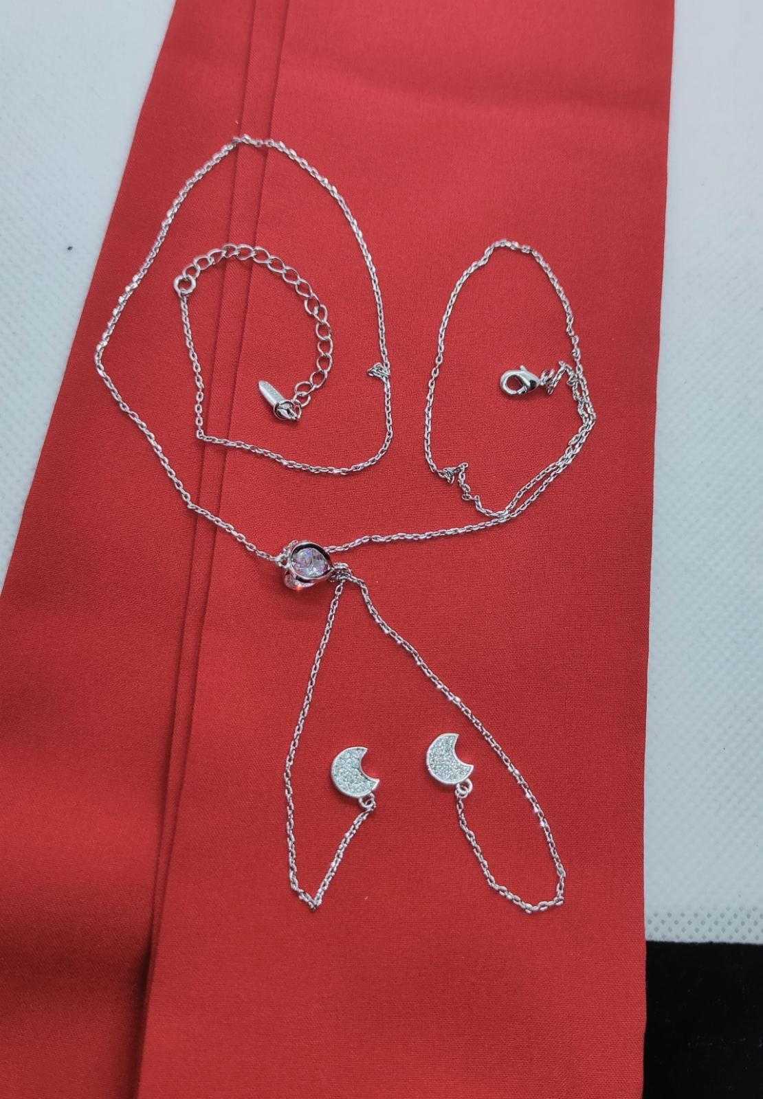 

Цепочка Stainless Steel стальная Полумесяц серебристого цвета 34+5 см 150063