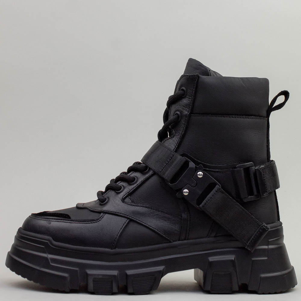 

Черевики Rispetto Ж-523-3348 Ж 40 (7) 26 см Black