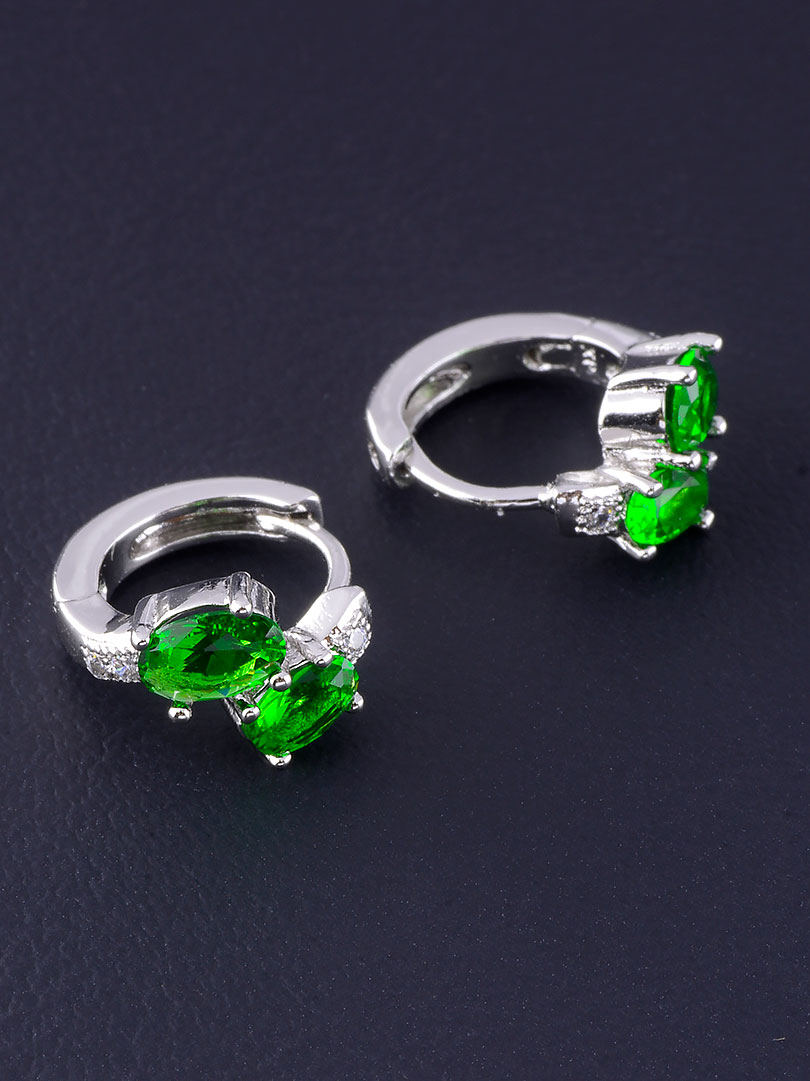 

Серьги с зелёным камнем Xuping №9064690