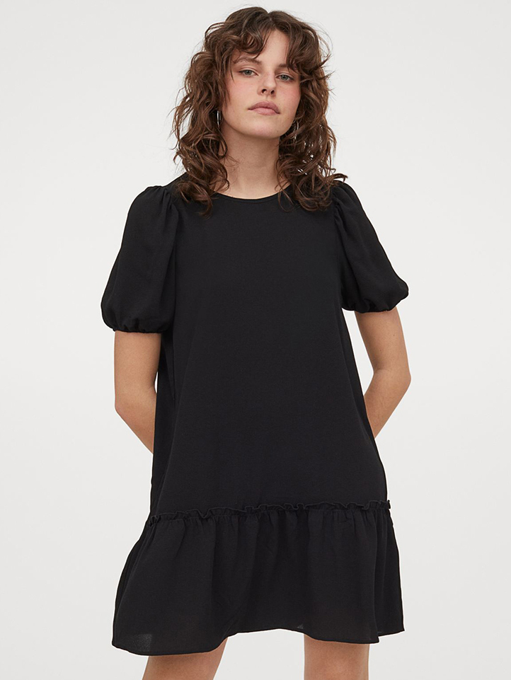 

Платье H&M 940149001b39 XL Черное