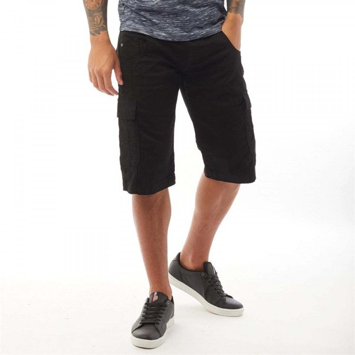 

Шорты 883 Police Mosley Cargo Black Black,  (42, Шорты 883 Police Mosley Cargo Black Black, XS (42)