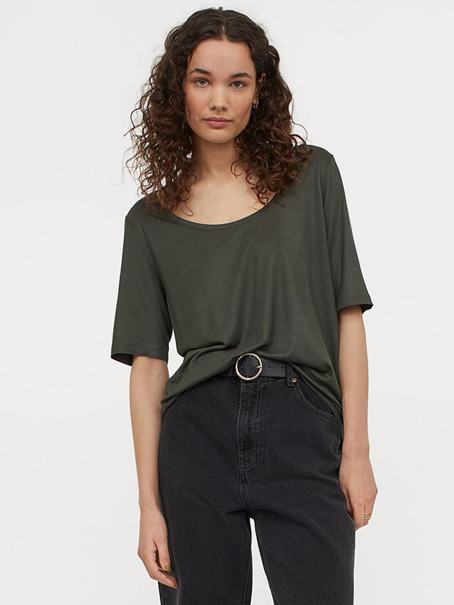 

Футболка H&M 982756b39 S Темно-зеленая