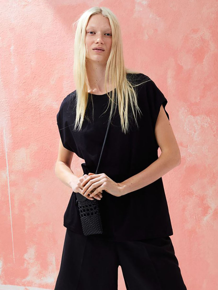 

Футболка H&M 97906601b39  Черная, Футболка H&M 97906601b39 S Черная