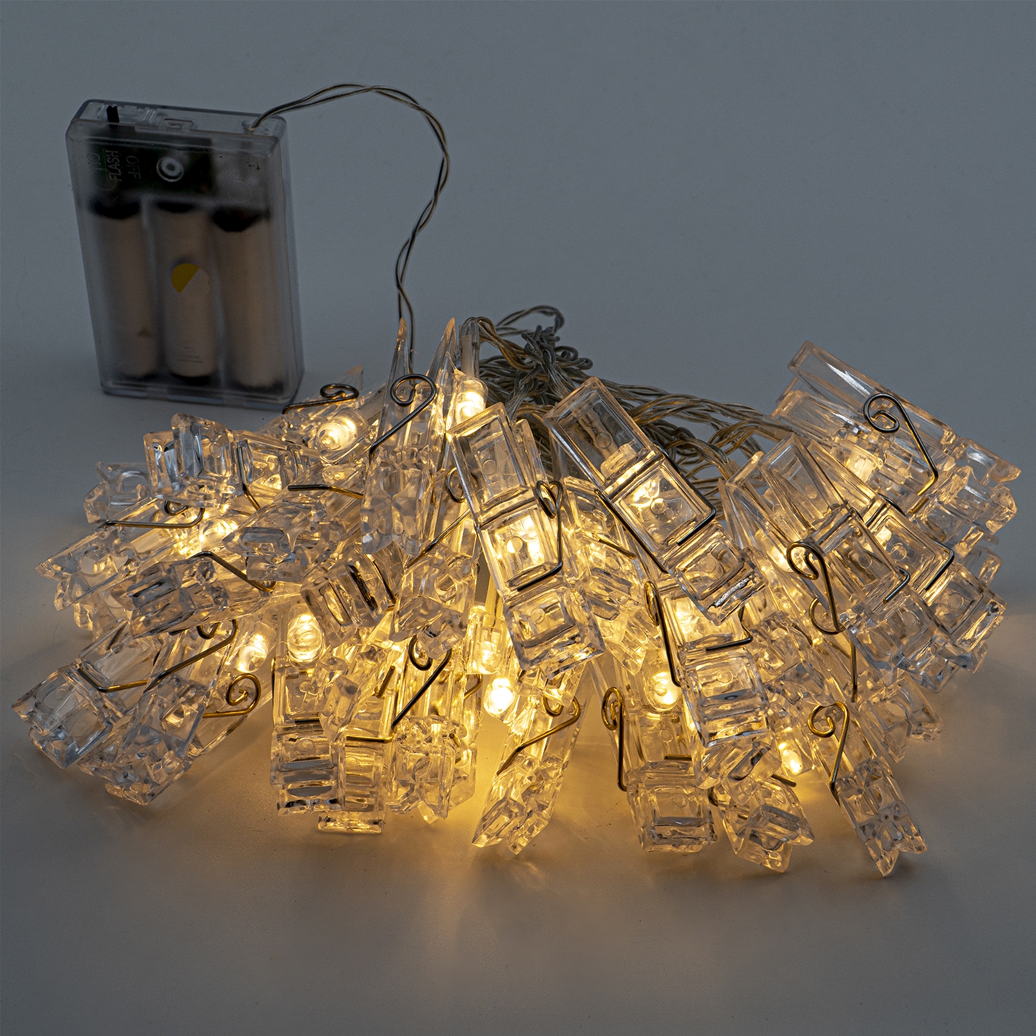 

Светодиодная гирлянда Altalusse INL-2704B-40 40LED 6 м 1 режим 3хAA Теплый (INL-2704B-40 Warm)