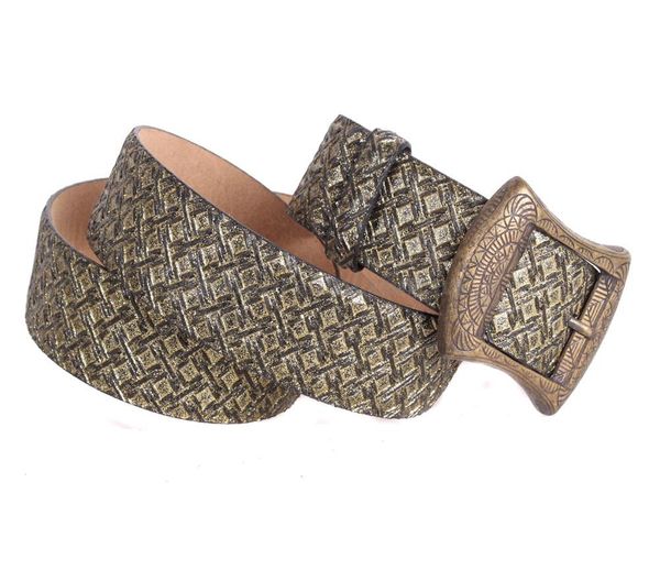 

Модный женский ремень на кожаной основе D-Belts S0779 золотой (110 см х 4 см)