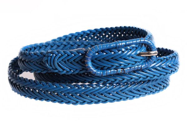 

Женский узкий ремень D-Belts S0447 голубой (110 см х 2 см)