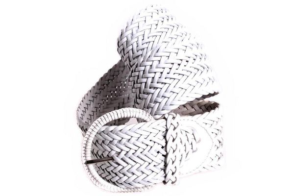 

Плетеный пояс для женщин из кожи D-Belts S0122 белый (105 см х 6.5 см)