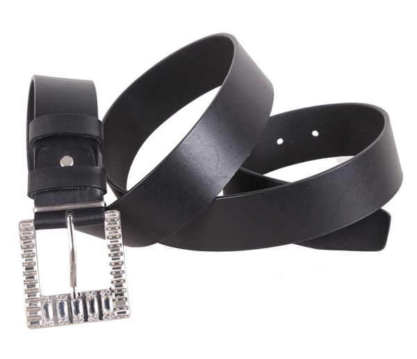 

Женский классический кожаный ремень D-Belts S1141 черный (115-130 см х 4 см)