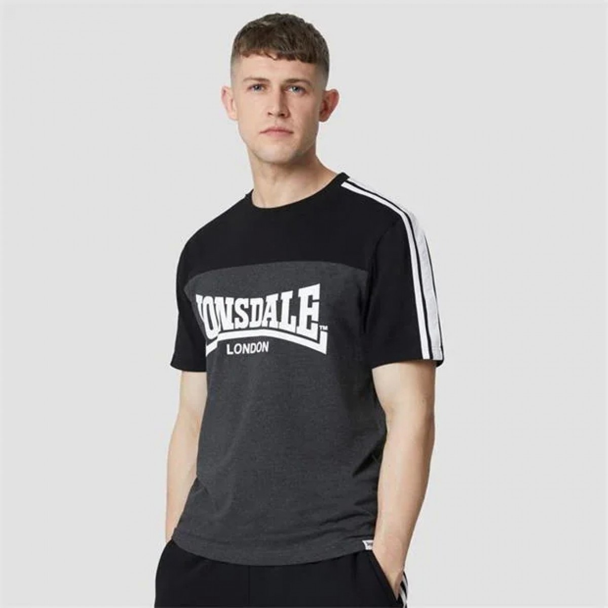 

Футболка Lonsdale Fully Loaded Graphic Tee Black/Charcoal,  (50, Футболка Lonsdale Fully Loaded Graphic Tee Black/Charcoal, XL (50)