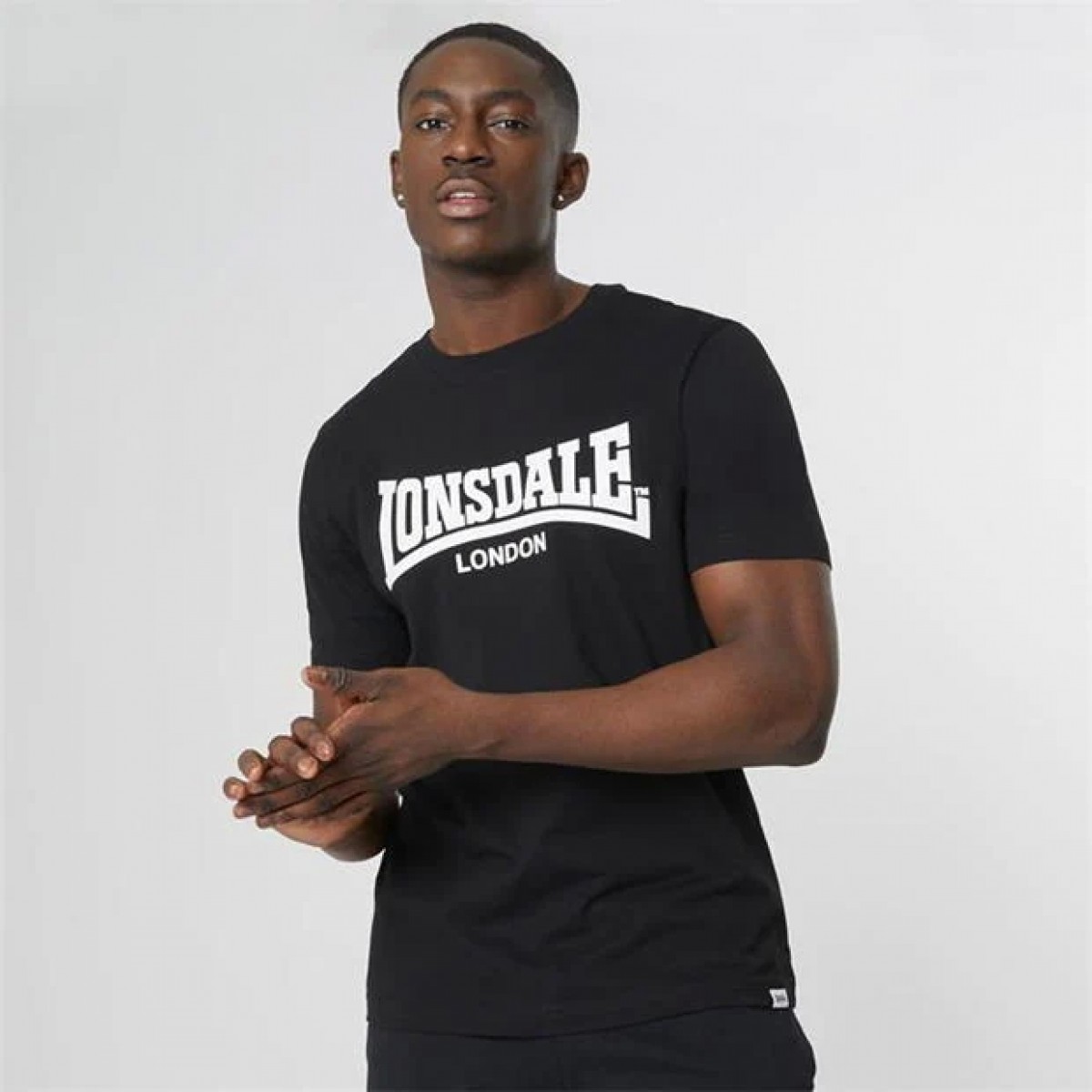 

Футболка Lonsdale Essentials Logo Tee Black,  (44, Футболка Lonsdale Essentials Logo Tee Black, S (44)