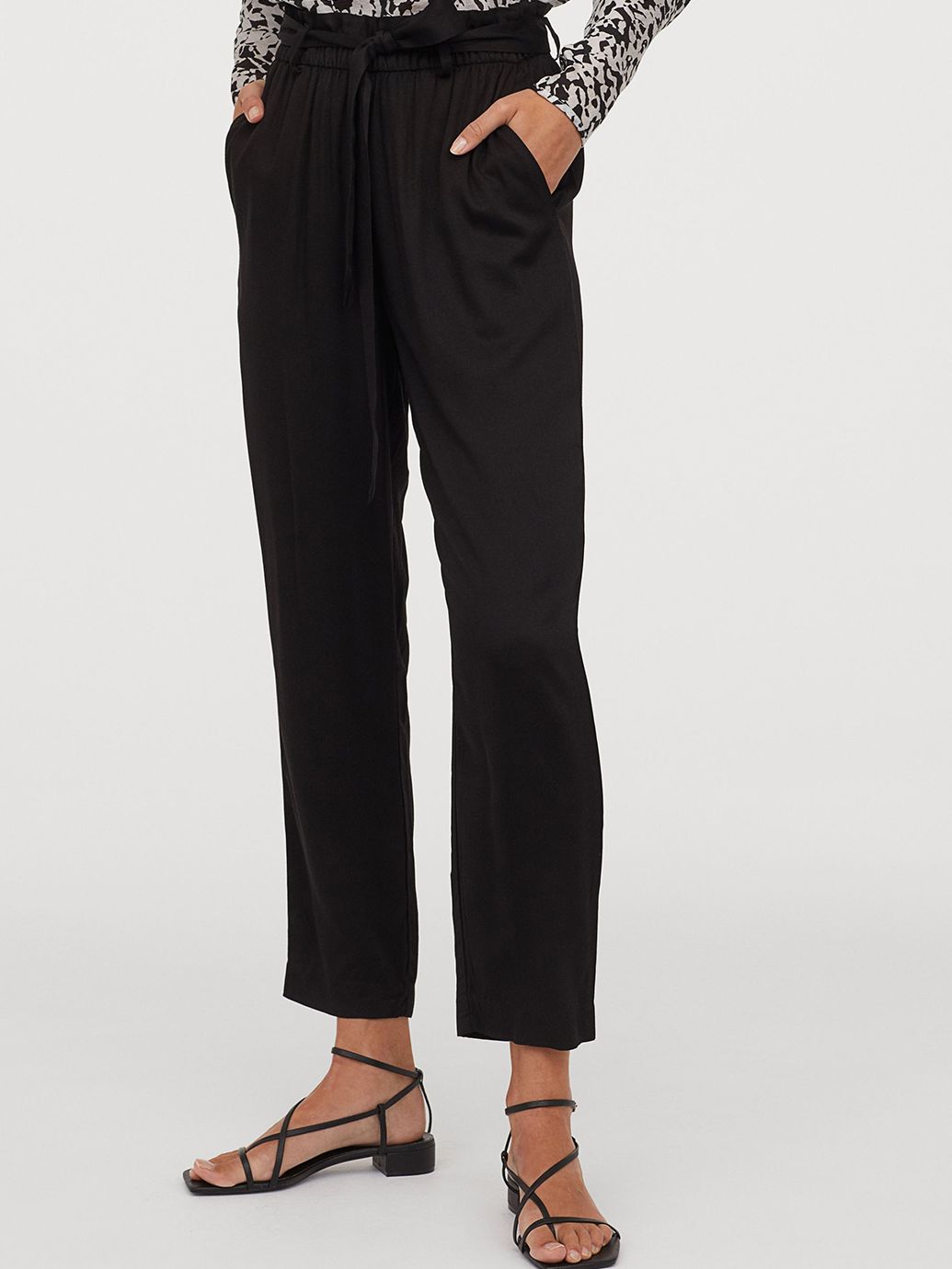

Брюки H&M 0664319_черные_01  Черные, Брюки H&M 0664319_черные_01 42 Черные