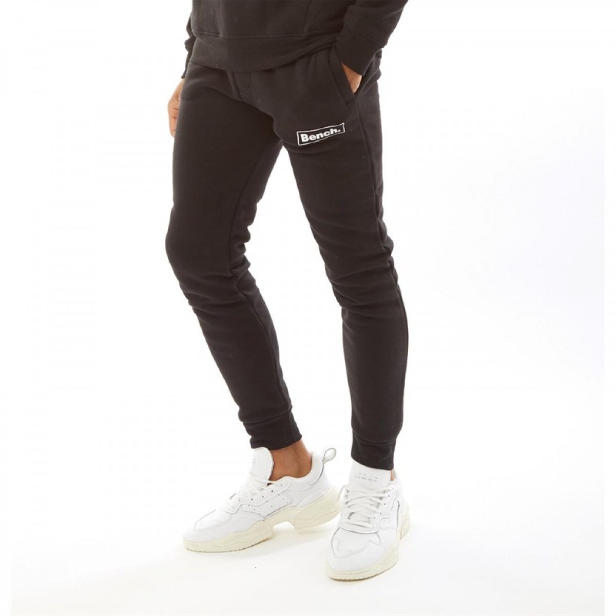 

Спортивные штаны Bench Serge Black Black,  (50, Спортивные штаны Bench Serge Black Black, XL (50)