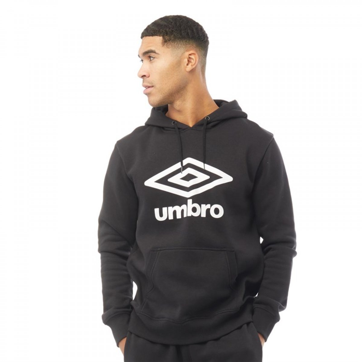 

Худи Umbro Active Style Large Logo Black/White Black,  (50, Худи Umbro Active Style Large Logo Black/White Black, XL (50)