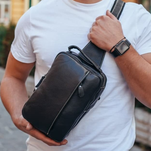 

Мужская кожаная сумка через плечо Tiding Bag 17037-NM 18 x 29 x 7 Черный