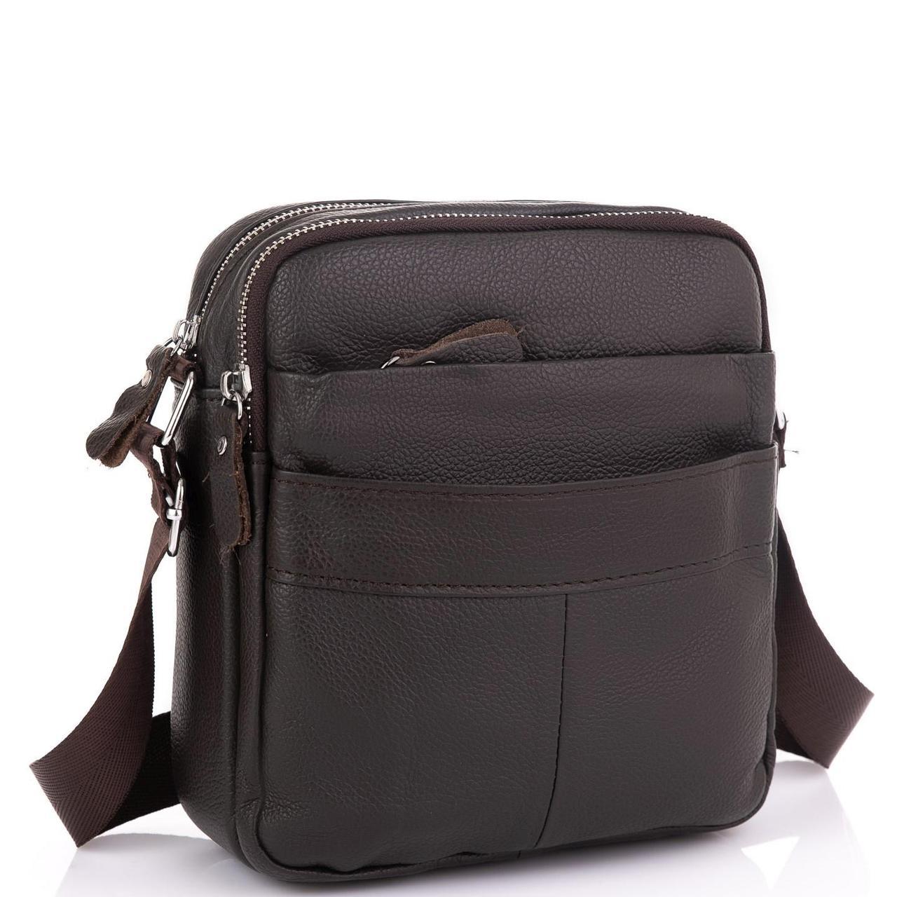 

Мужская кожаная сумка месенджер Tiding Bag 130093-NM 19 х 20 х 5,5 Коричневый