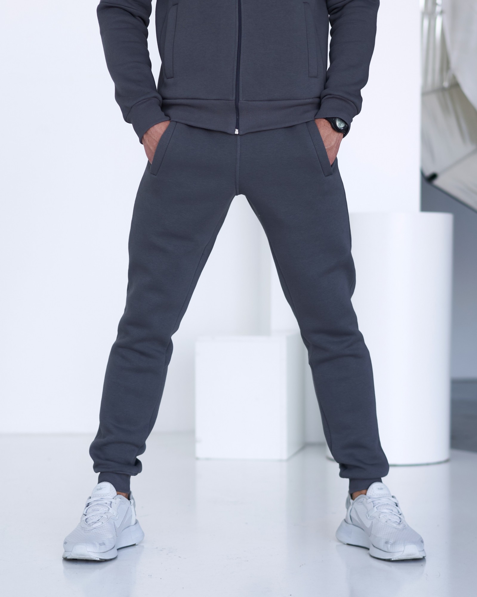 

Спортивные штаны зимние GR8 active wear модель 61w3-графит-серый размер, Спортивные штаны зимние GR8 active wear модель 61w3-графит-серый размер XL